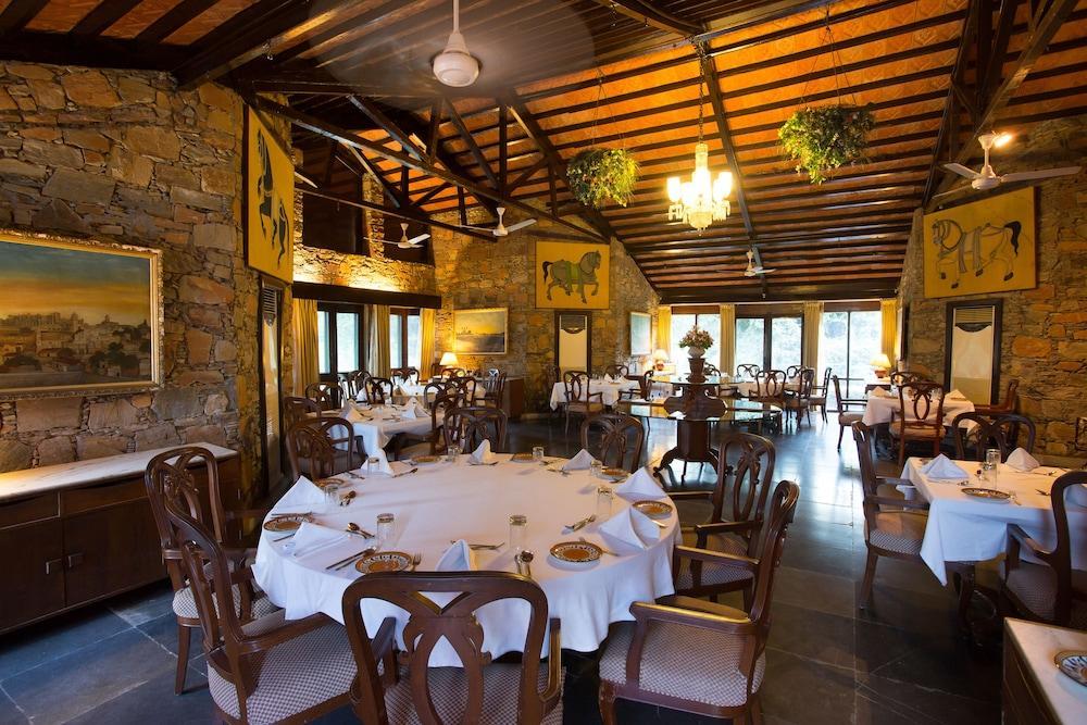 Shikarbadi Hotel - By The Lake Heritage By Hrh Group Of Hotels Udaipur Exterior photo